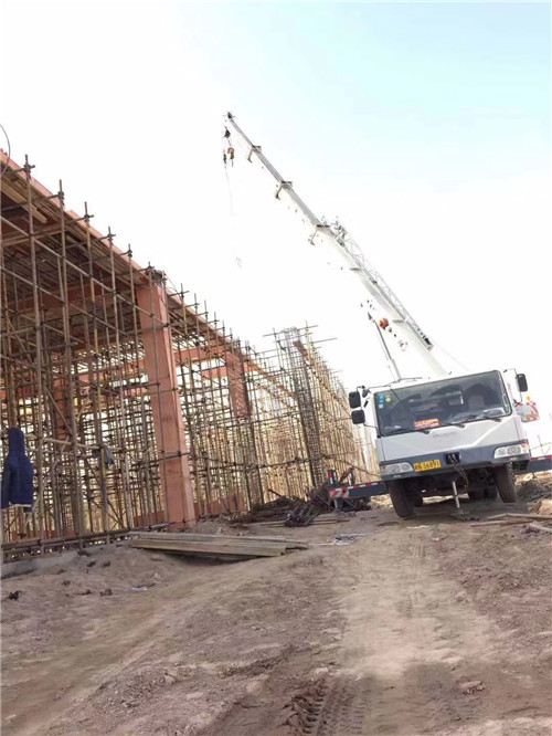 湘潭县25 吨、50 吨吊车怎么选？多大重量 / 半径适合对应车型？